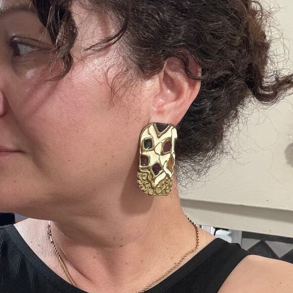 LA Rage Modernist Mixed Materials Textured Design. Clip Ons. - Picture 3 of 4